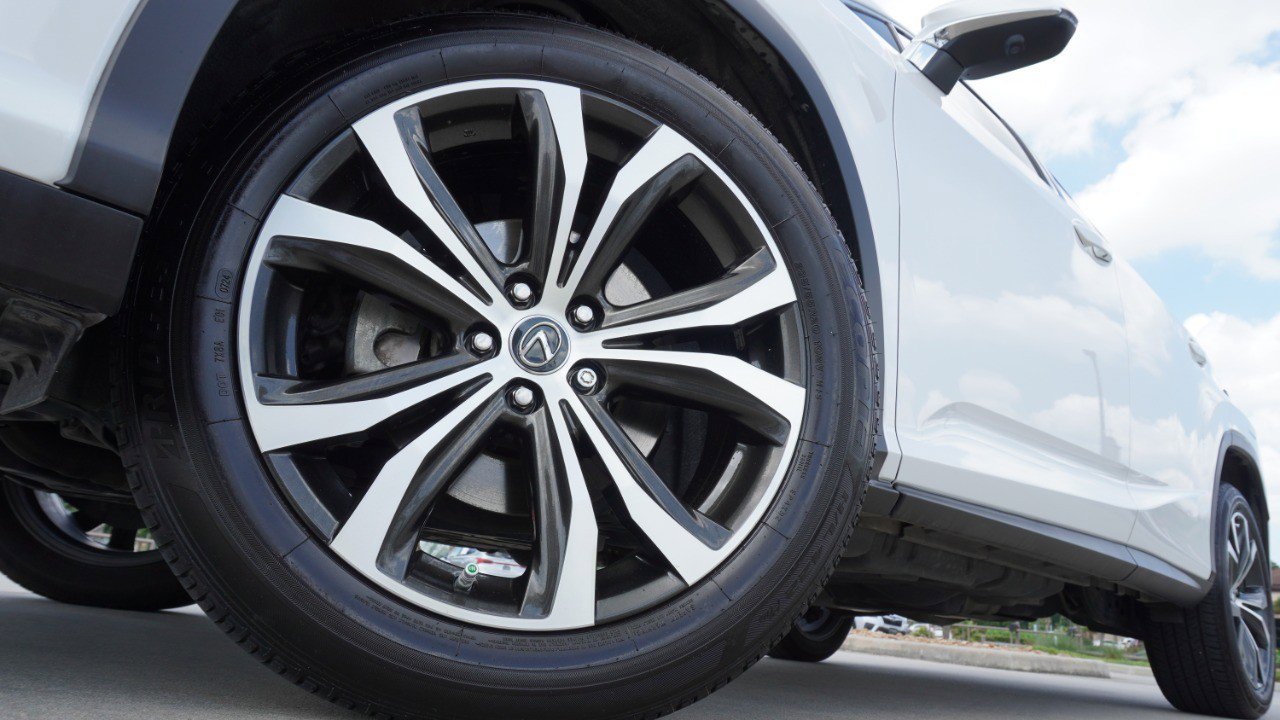 Used 2019 Lexus RX 350 FWD w/ Navigation Package image 11