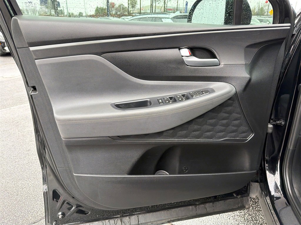 Used 2023 Hyundai Santa Fe SEL image 10