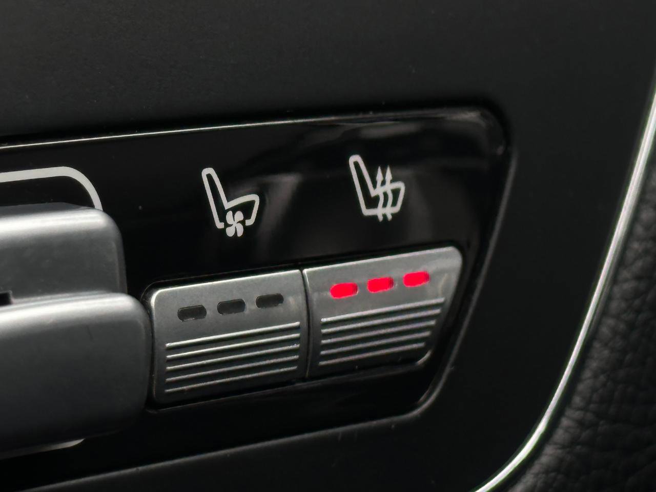 Used 2010 Mercedes-Benz S 550 4MATIC image 7