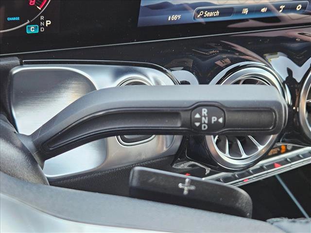 Certified 2025 Mercedes-Benz GLB 250 image 12