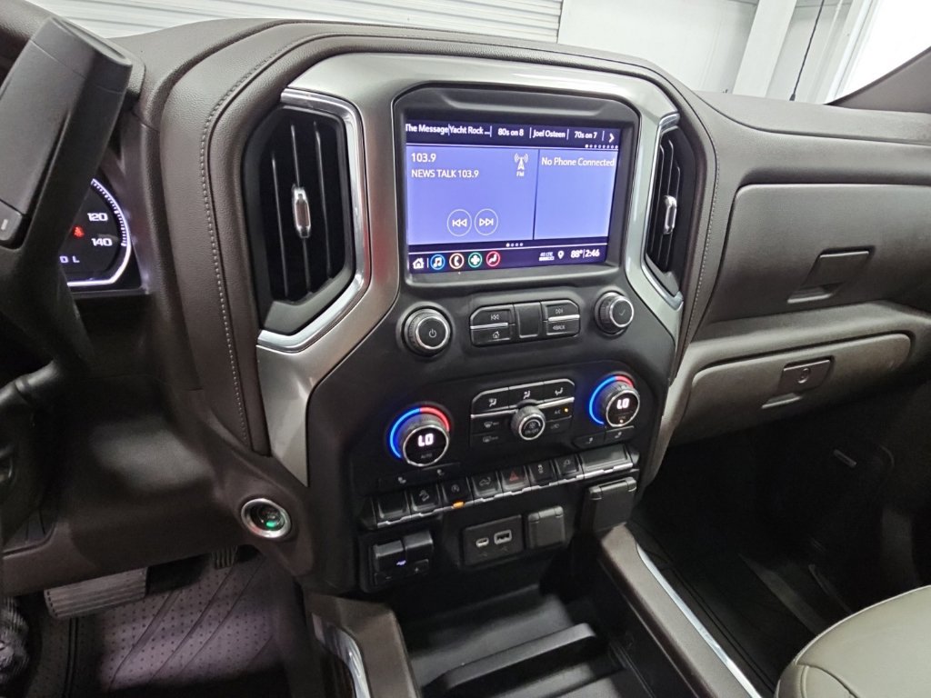 Used 2019 Chevrolet Silverado 1500 RST AWD/4WD image 13
