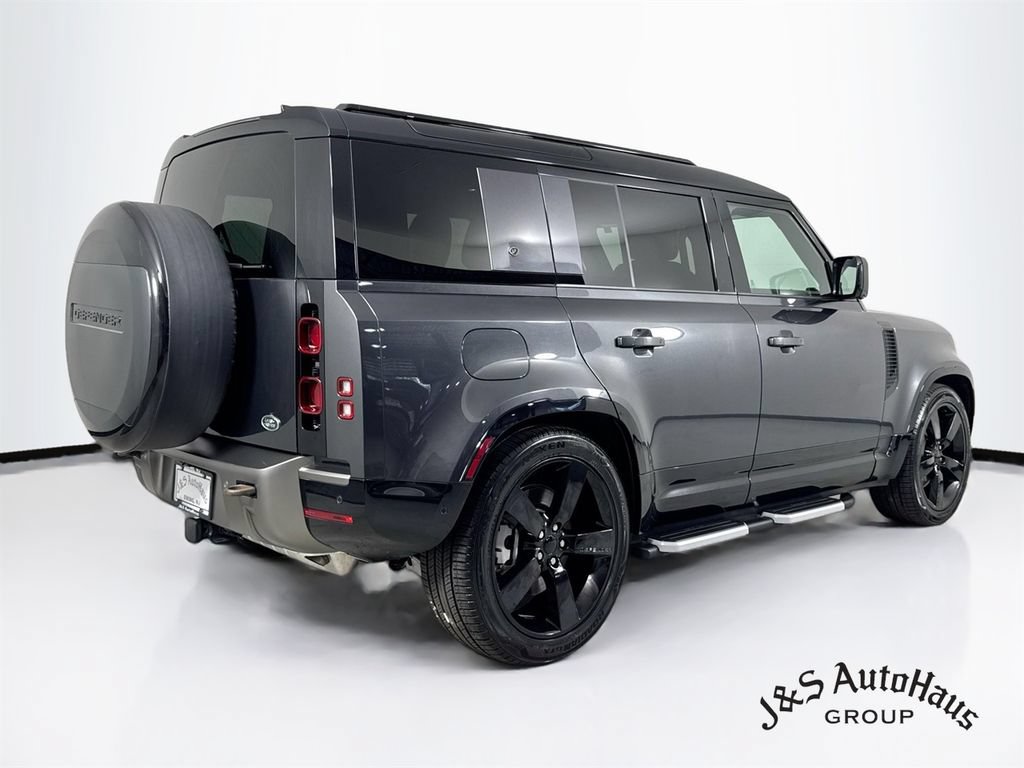 Used 2023 Land Rover Defender 110 X-Dynamic SE AWD/4WD image 7
