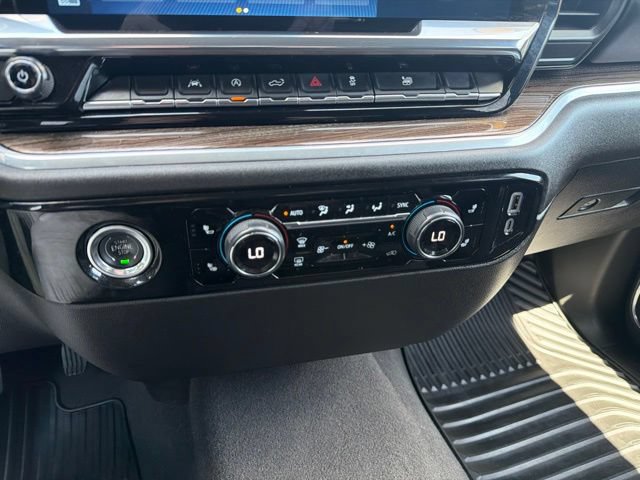 Used 2024 Chevrolet Silverado 1500 LT AWD/4WD image 19