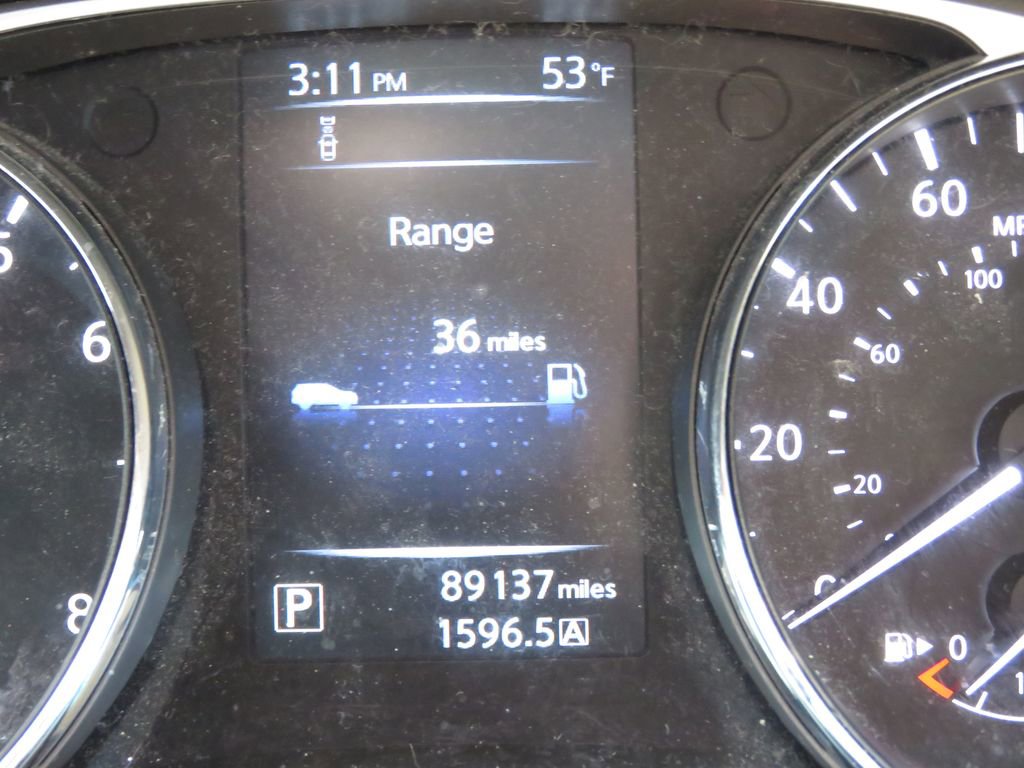 Used 2016 Nissan Rogue SL w/ SL Premium Package AWD/4WD image 21