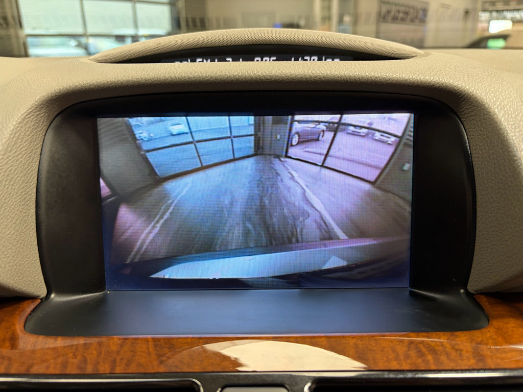 Used 2007 Acura RL w/ Technology Package AWD/4WD image 19