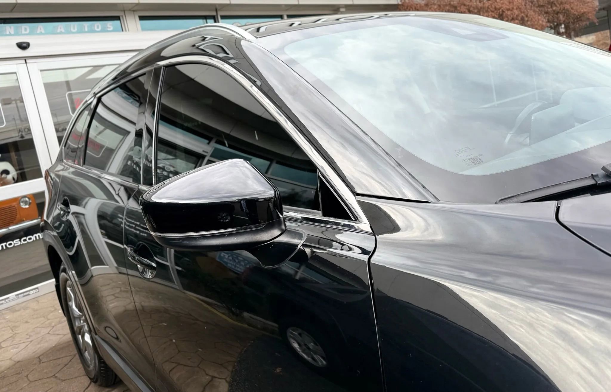 Used 2018 MAZDA CX-9 Touring image 50