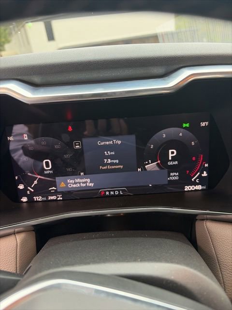 Used 2024 GMC Canyon Denali image 15