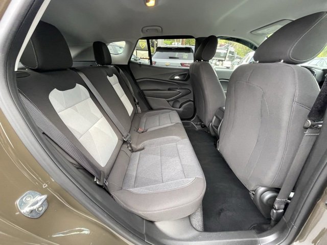 Certified 2024 Chevrolet Trax LS w/ LS Convenience Package image 34