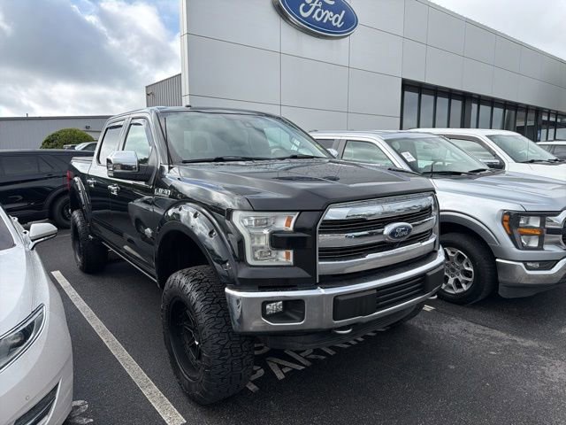 Used 2015 Ford F150 King Ranch w/ Equipment Group 601A Luxury AWD/4WD image 2