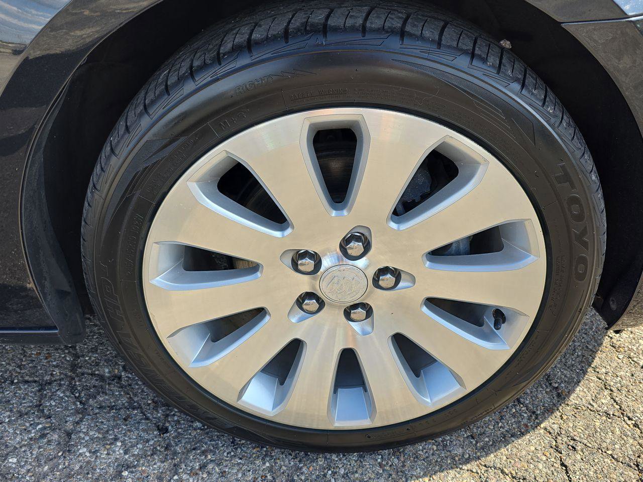 Used 2015 Buick LaCrosse Leather w/ Experience Buick Package image 16