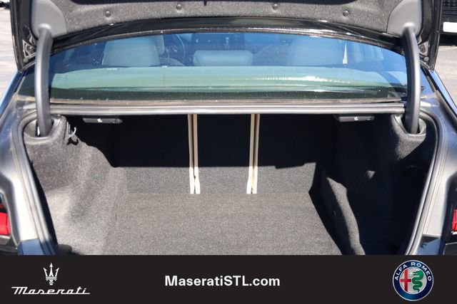 Used 2023 BMW 530i xDrive w/ Premium Package image 24