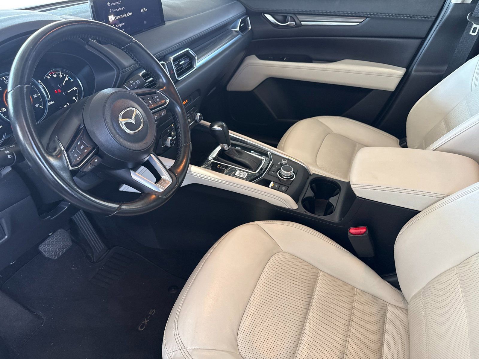 Used 2023 MAZDA CX-5 AWD 2.5 S w/ Premium Package image 9