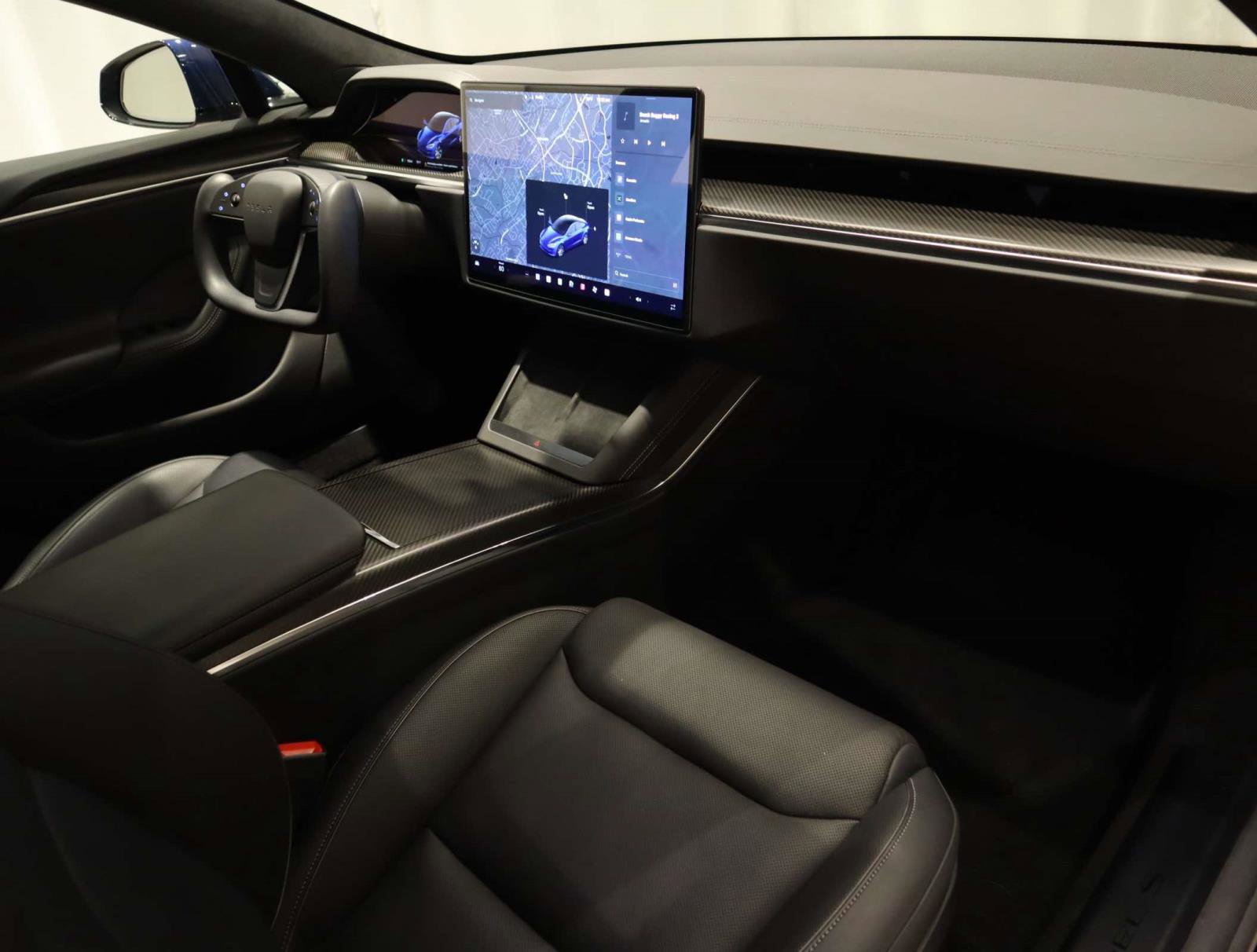 Used 2021 Tesla Model S Plaid image 17