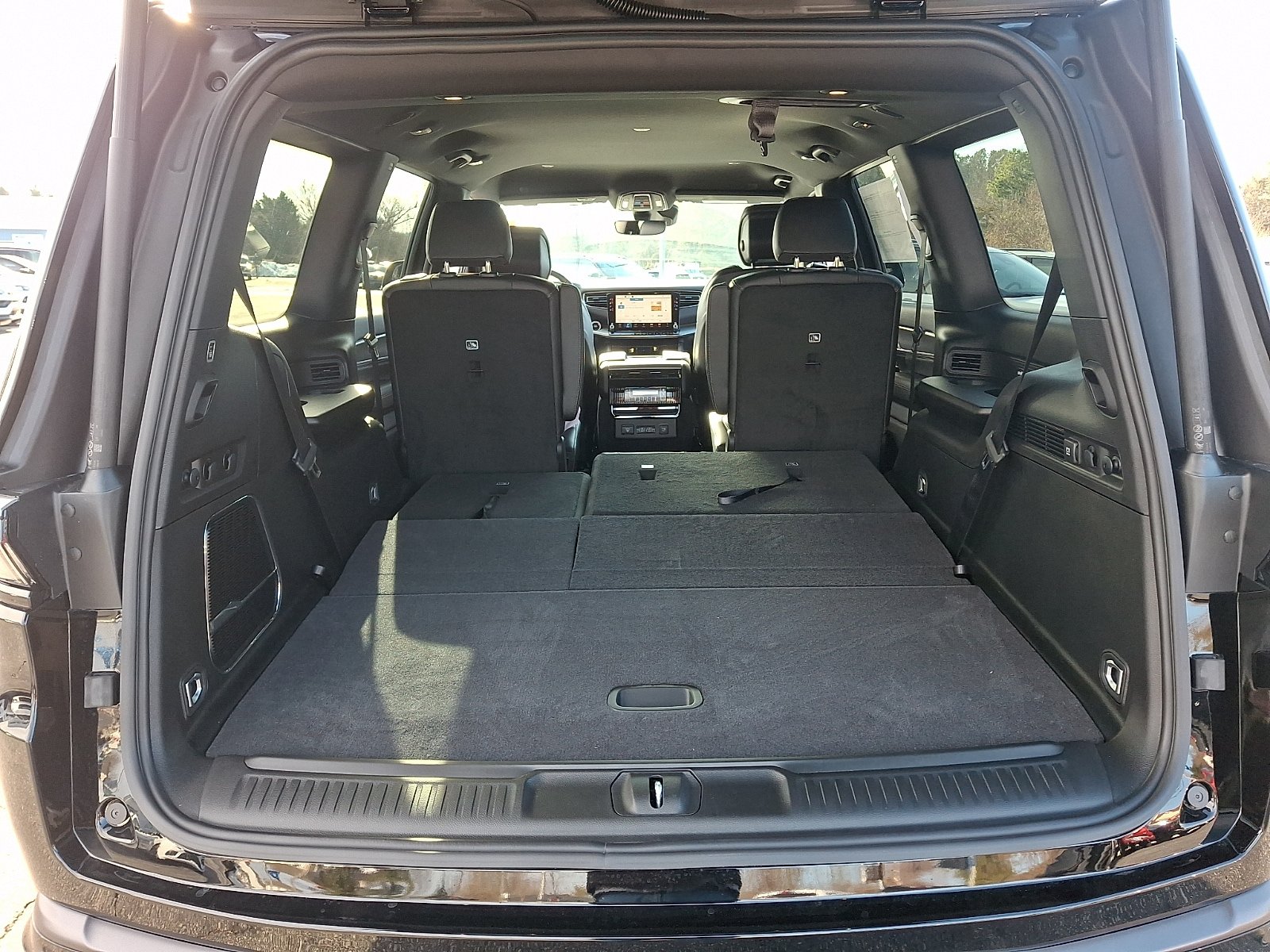New 2026 Jeep Grand Wagoneer 4WD image 22