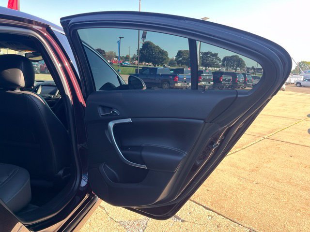 Used 2017 Buick Regal GS FWD image 22