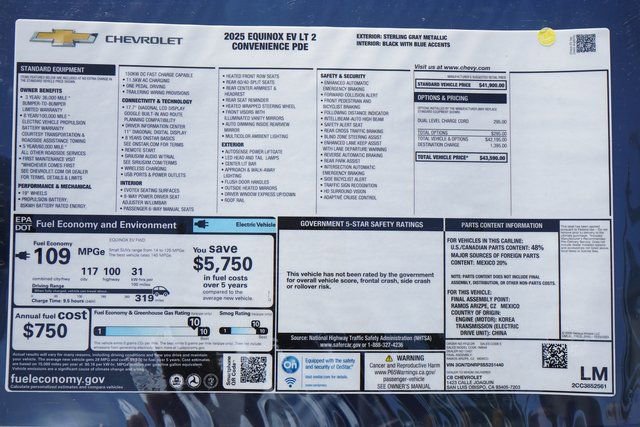 New 2025 Chevrolet Equinox EV LT image 29
