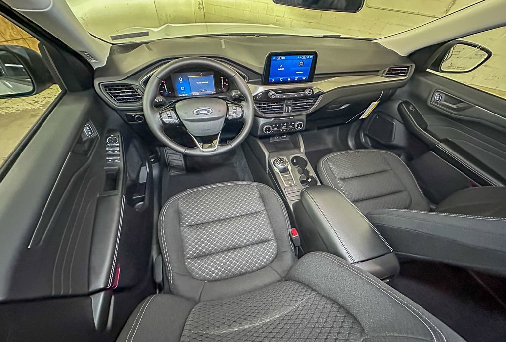 New 2026 Ford Escape Active w/ Cold Weather Package image 9