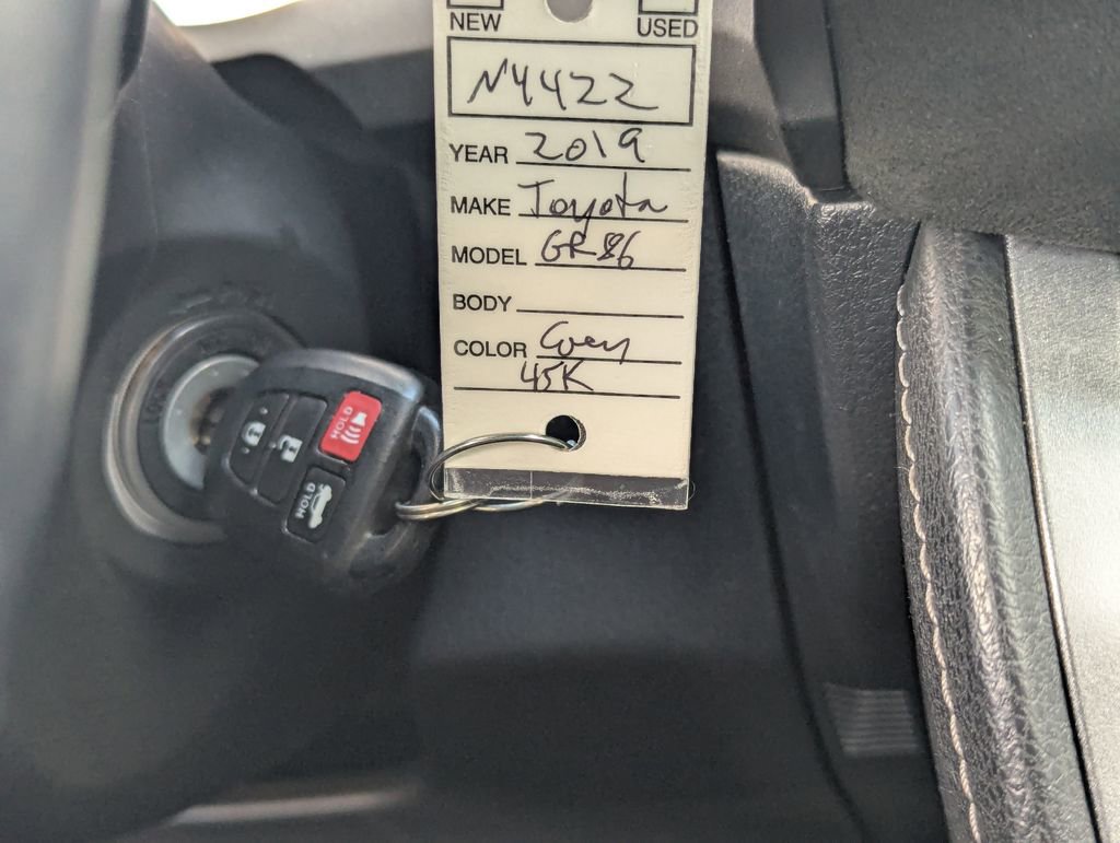 Used 2019 Toyota 86 RWD image 36