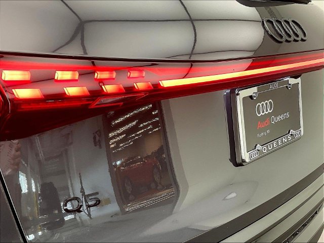 New 2026 Audi Q5 2.0T AWD/4WD image 9