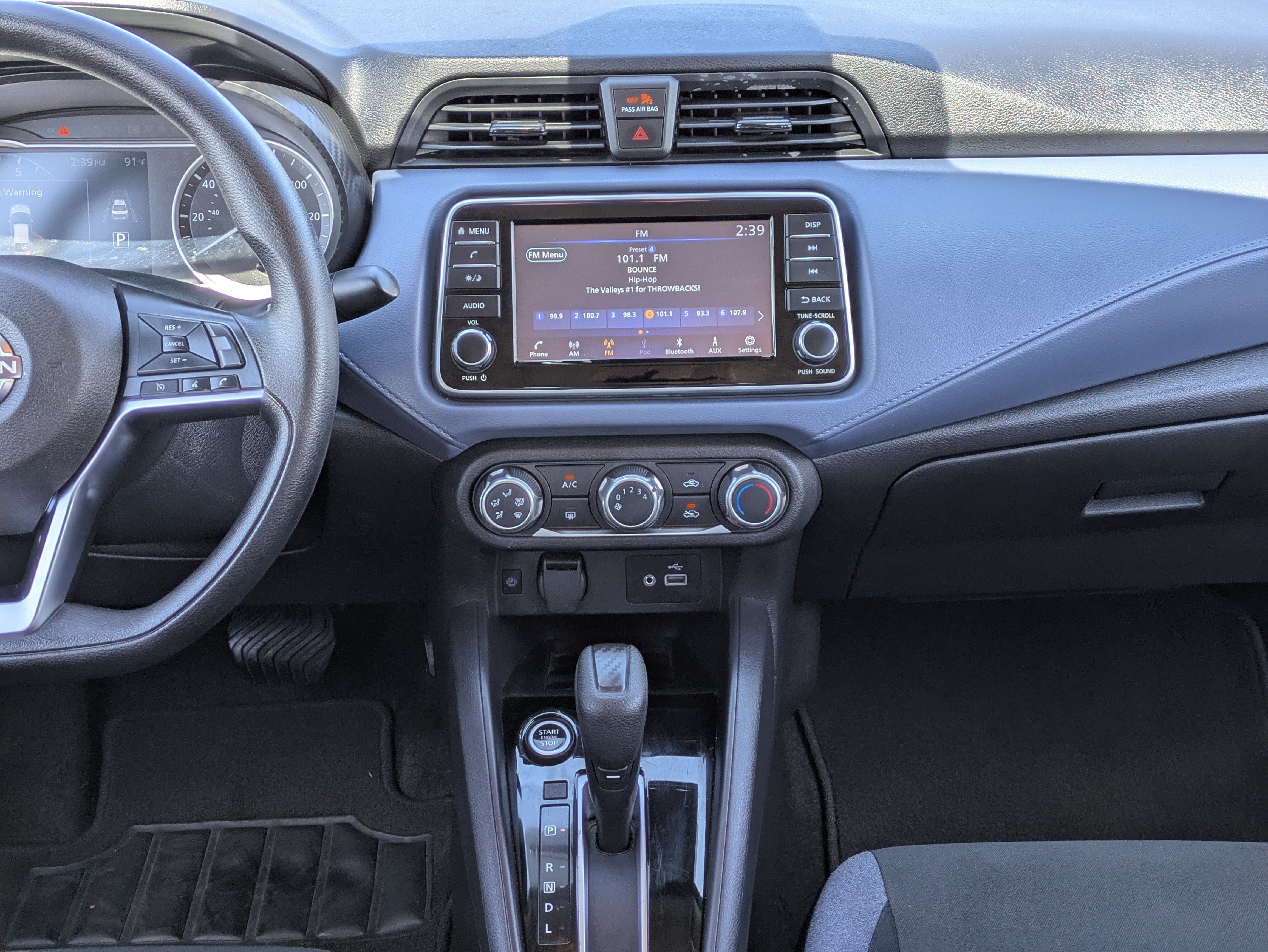 Used 2024 Nissan Versa SV FWD image 17