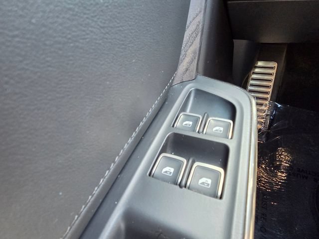 Used 2023 Rivian R1T Adventure AWD/4WD image 39