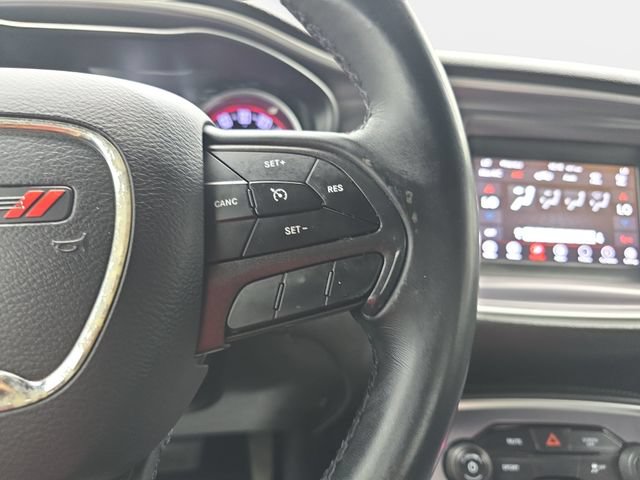 Used 2019 Dodge Challenger SXT RWD image 18