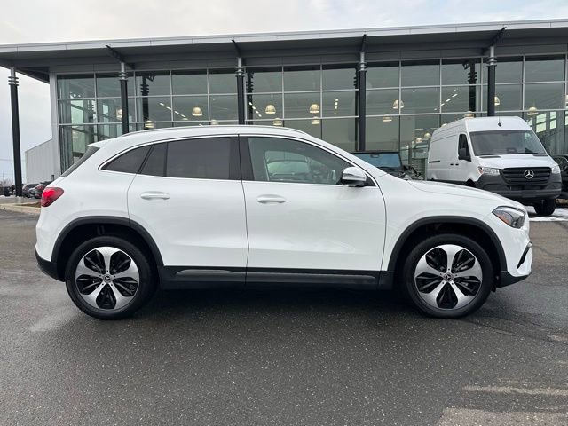 Used 2026 Mercedes-Benz GLA 250 4MATIC image 8