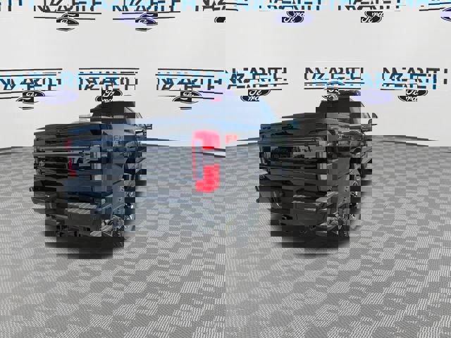 New 2026 Ford F350 Platinum w/ FX4 Off-Road Package image 2