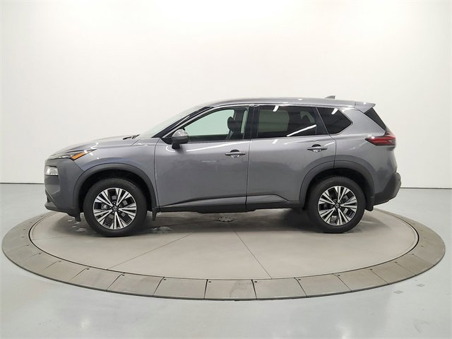 Used 2021 Nissan Rogue SV image 4