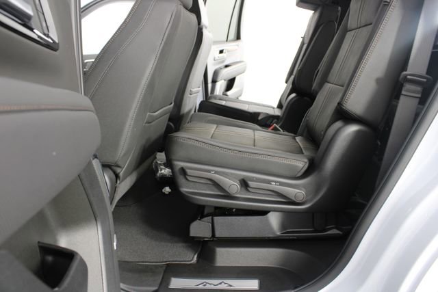 New 2026 Chevrolet Tahoe High Country w/ Sun And Tow Package AWD/4WD image 22