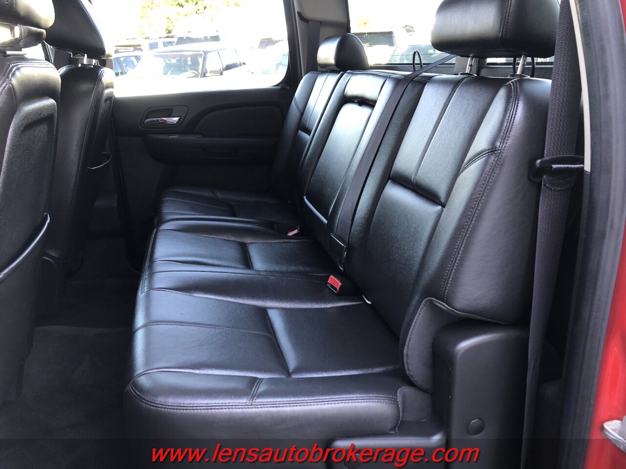 Used 2012 Chevrolet Silverado 2500 LTZ AWD/4WD image 18