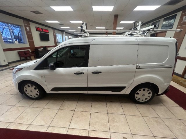 Used 2020 Ford Transit Connect XLT image 2