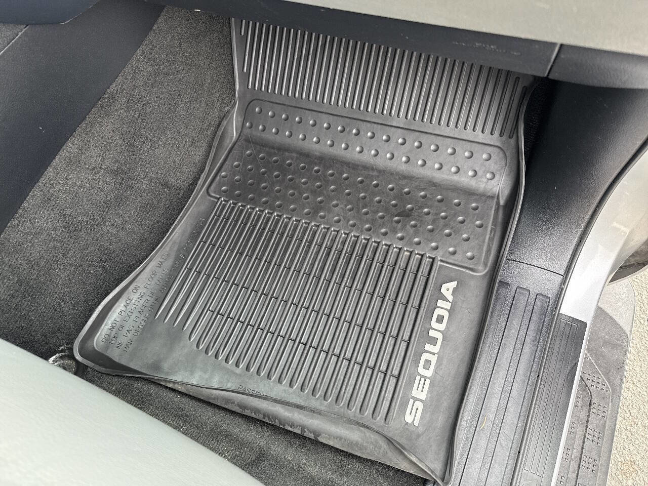 Used 2013 Toyota Sequoia Limited image 25