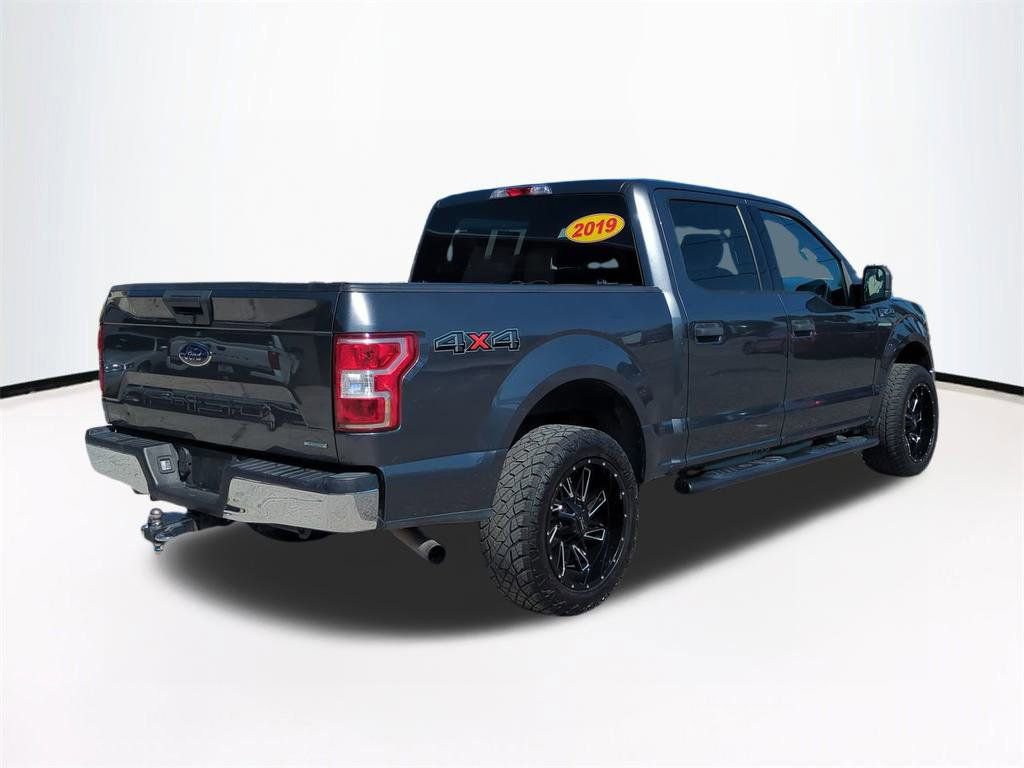 Used 2019 Ford F150 XLT image 5