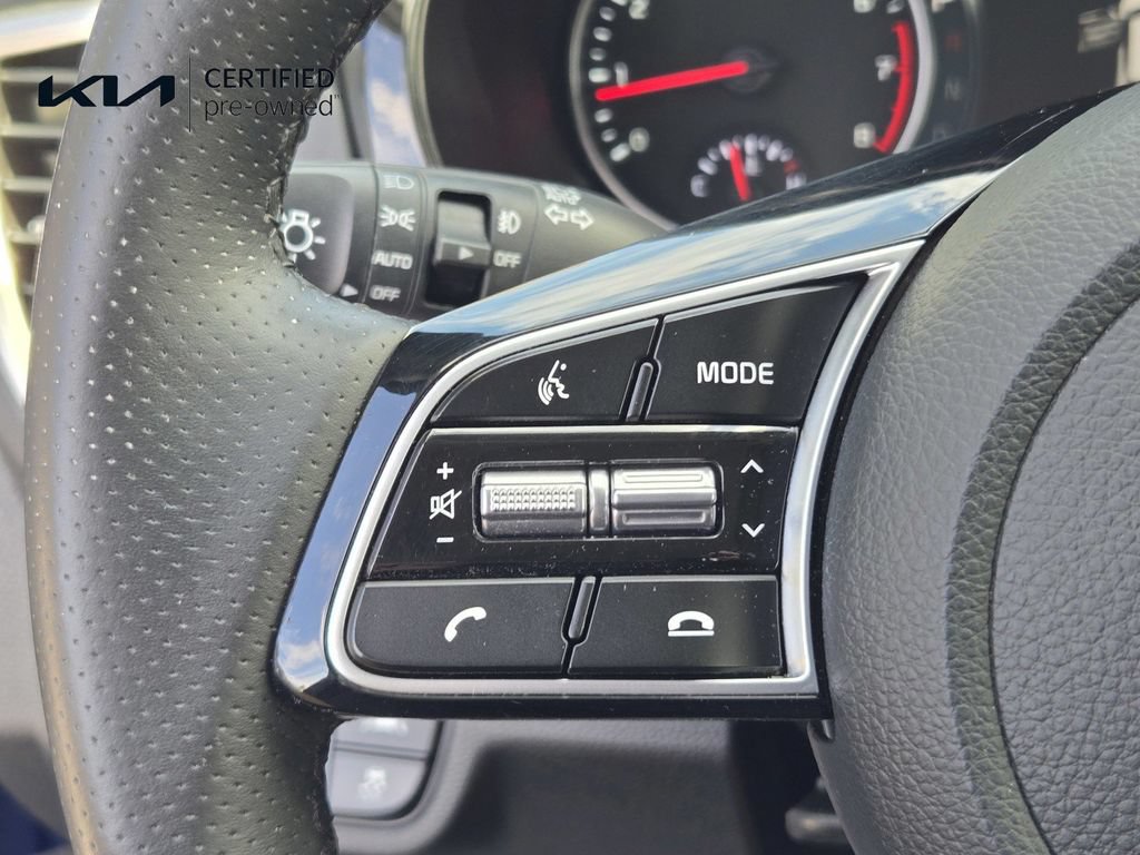 Certified 2022 Kia Seltos SX w/ Sunroof Package AWD/4WD image 26