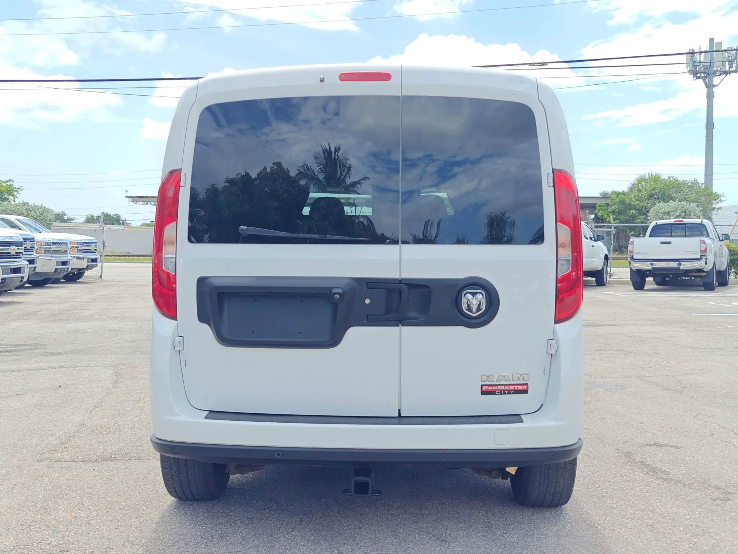 Used 2015 RAM ProMaster City Tradesman SLT w/ Rear Back-up Camera Group FWD image 6