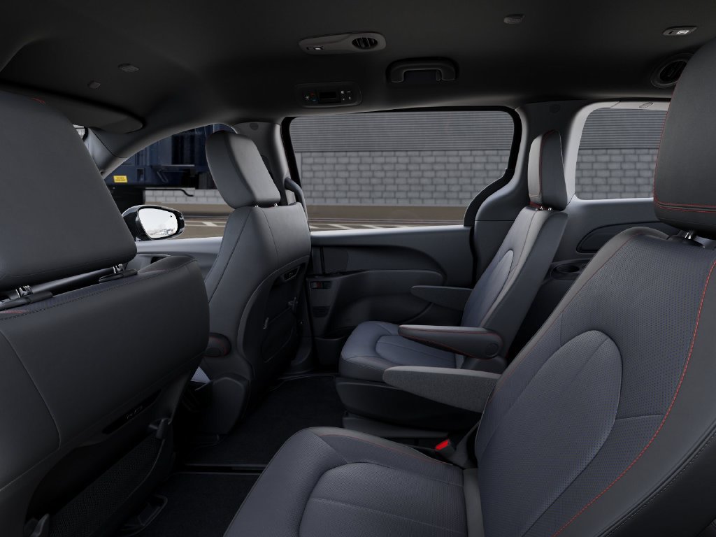 New 2027 Chrysler Pacifica Select AWD/4WD image 24