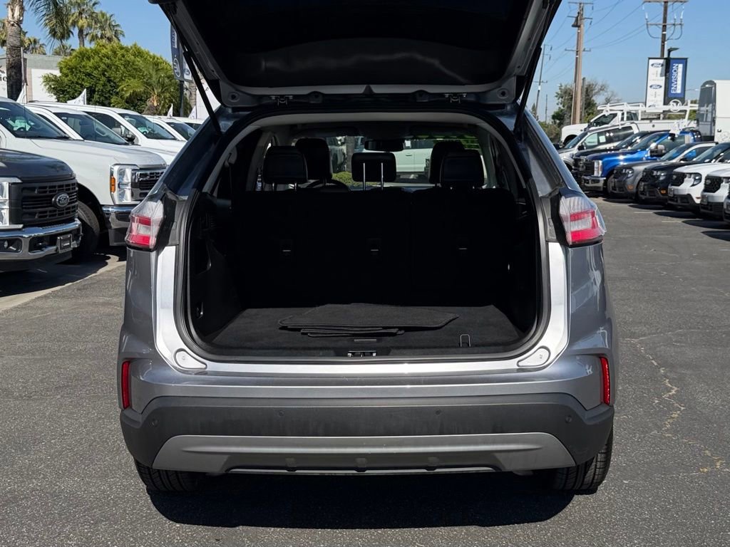 Certified 2024 Ford Edge SEL AWD/4WD image 9