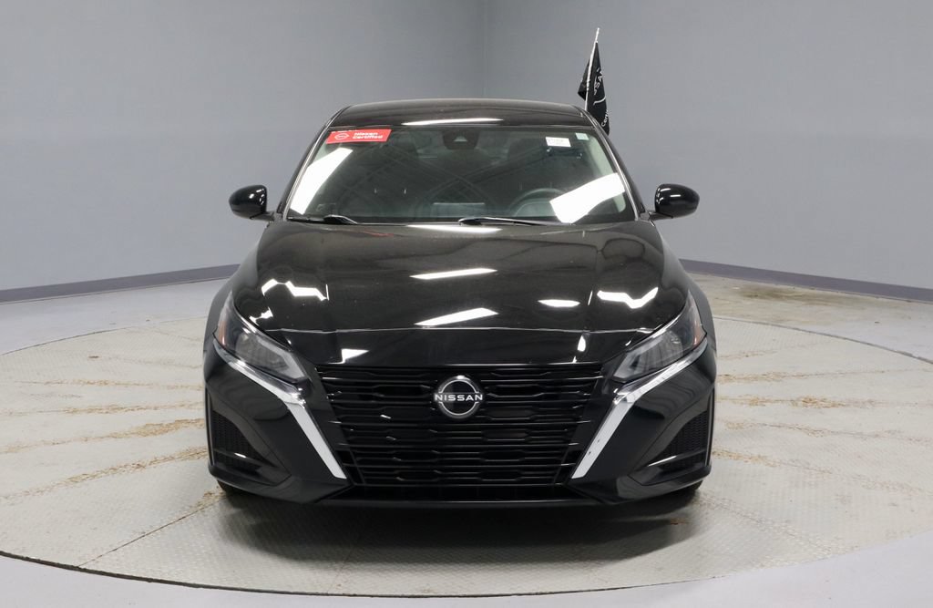 Certified 2023 Nissan Altima 2.5 SV AWD/4WD image 6