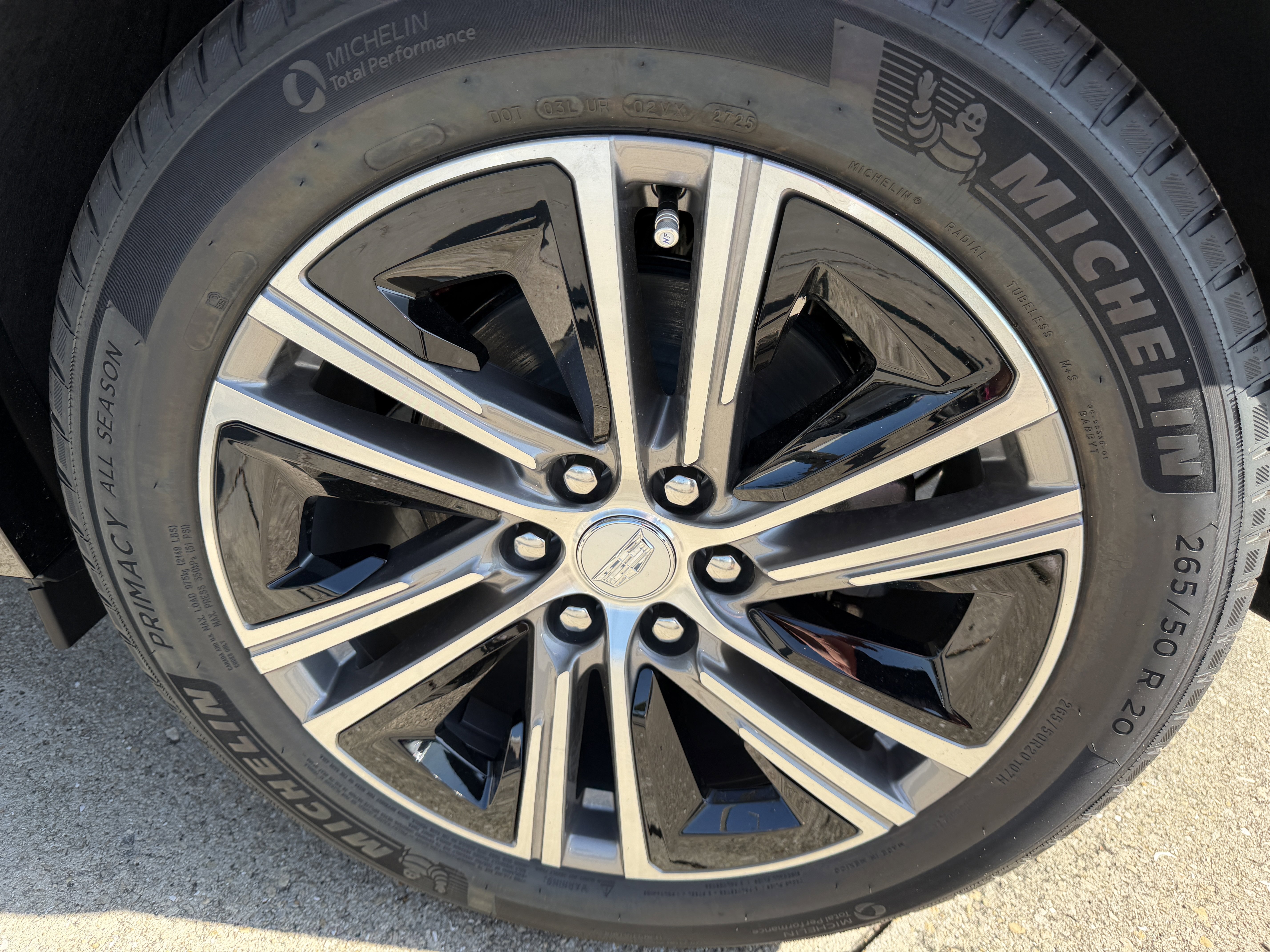 New 2026 Cadillac Lyriq Luxury image 31