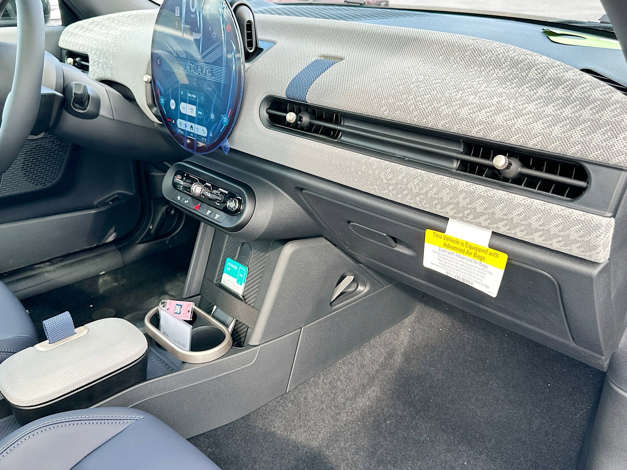 New 2026 MINI Cooper 2-Door Hardtop FWD image 23