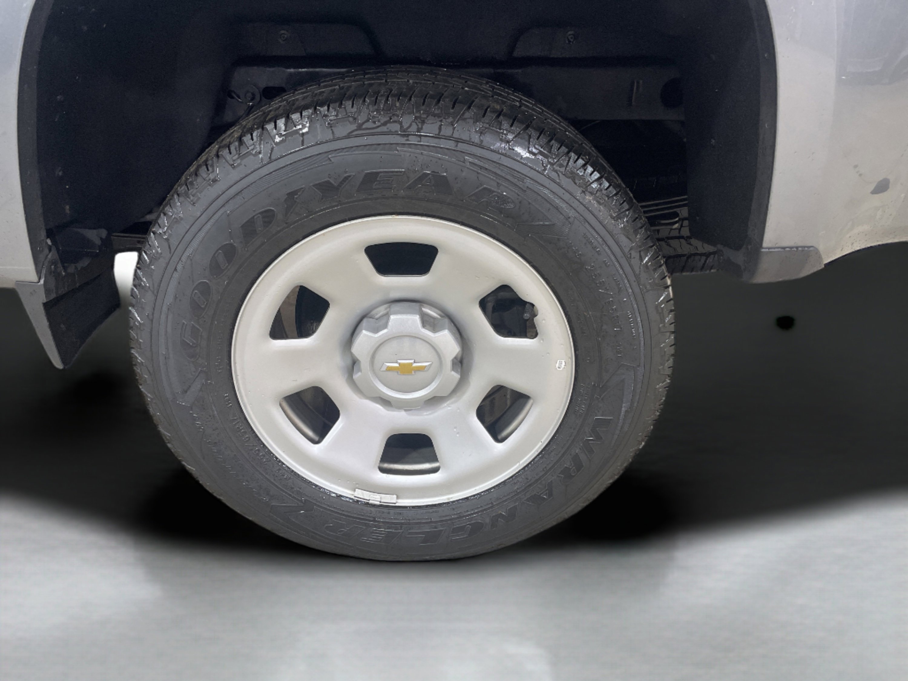 Used 2022 Chevrolet Colorado W/T w/ WT Convenience Package AWD/4WD image 9