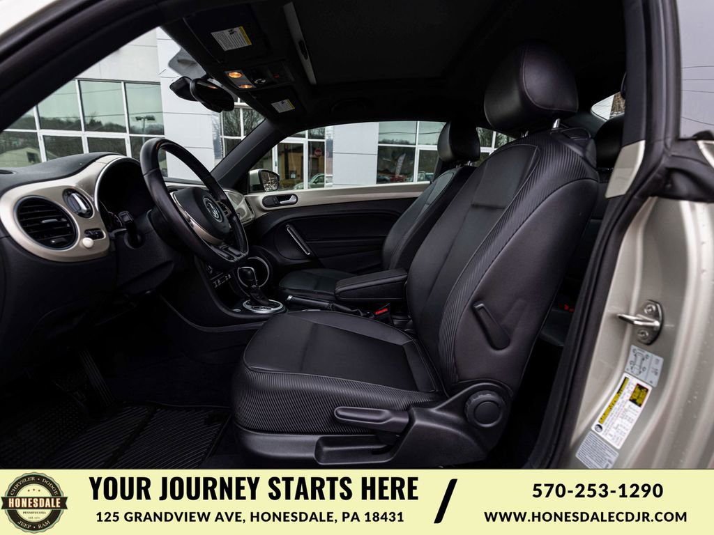 Used 2016 Volkswagen Beetle 1.8T SEL FWD image 26