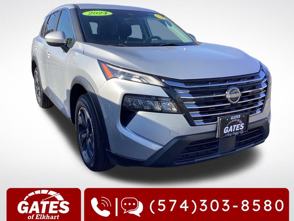 Used 2024 Nissan Rogue SV image 1