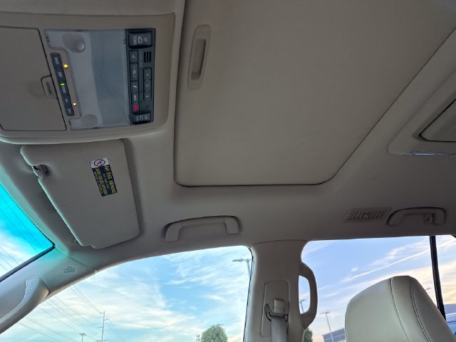 Used 2009 Lexus LX 570 4WD image 25