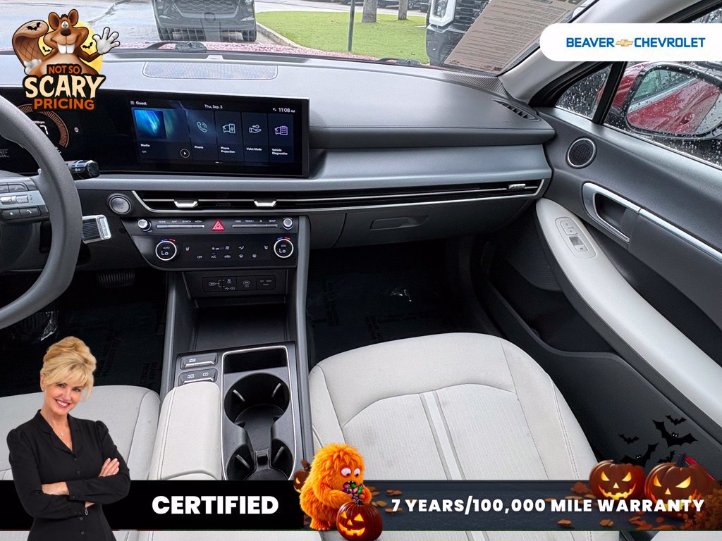 Used 2025 Hyundai Sonata SEL FWD image 17