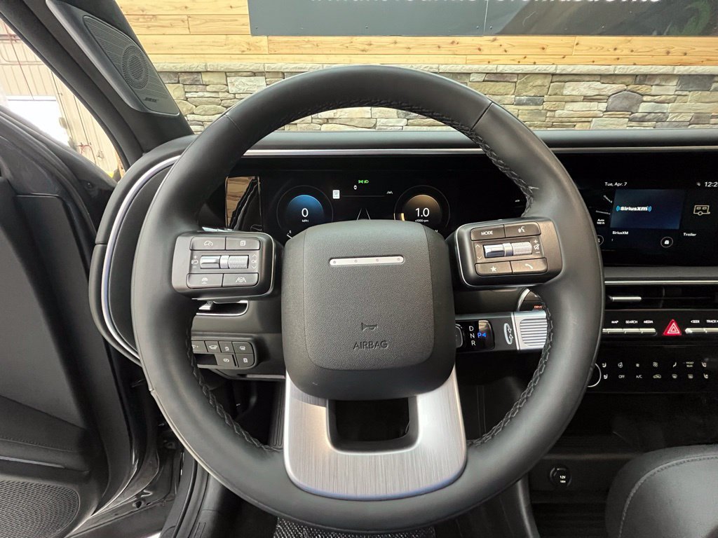 Used 2026 Hyundai Palisade Calligraphy AWD/4WD image 16
