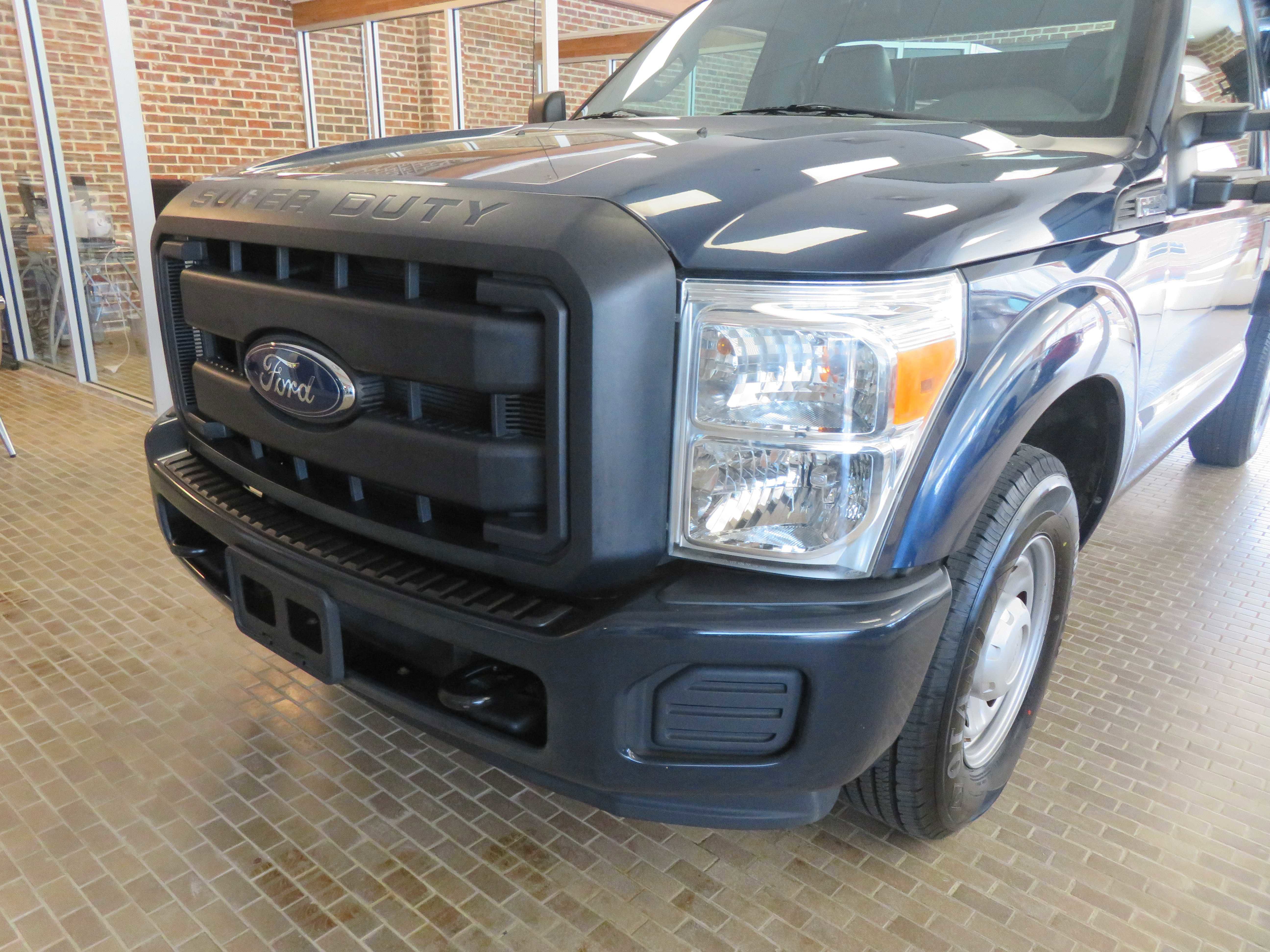 Used 2016 Ford F250 XL RWD image 44