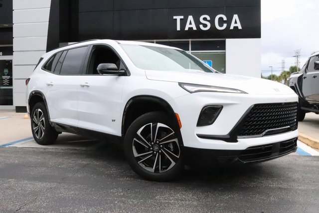 New 2025 Buick Enclave Sport Touring w/ Power Package