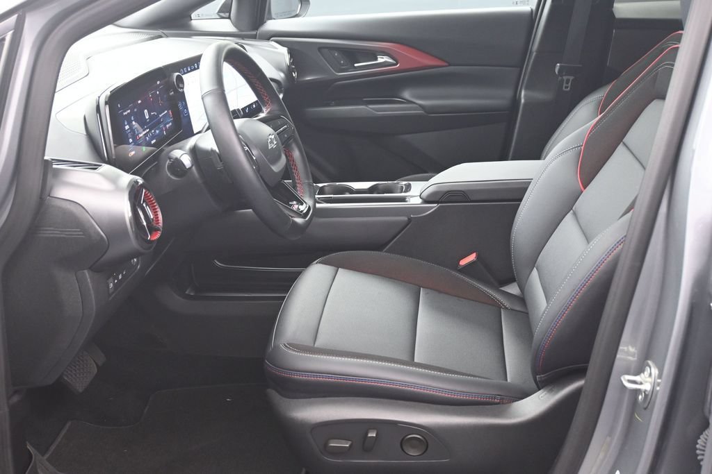 Used 2026 Chevrolet Equinox EV RS AWD/4WD image 10